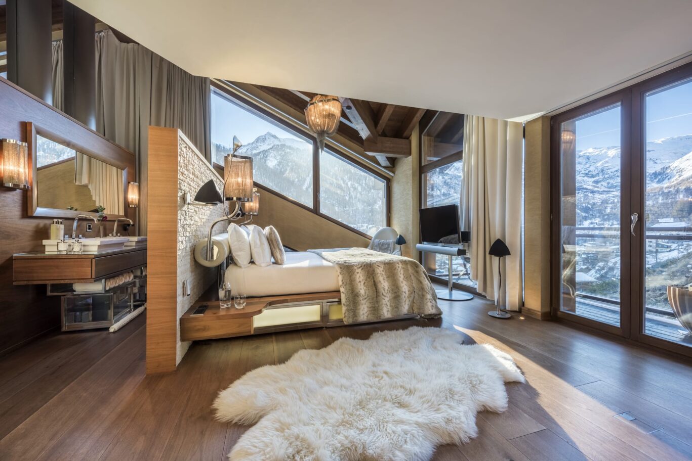 Master Suite 2