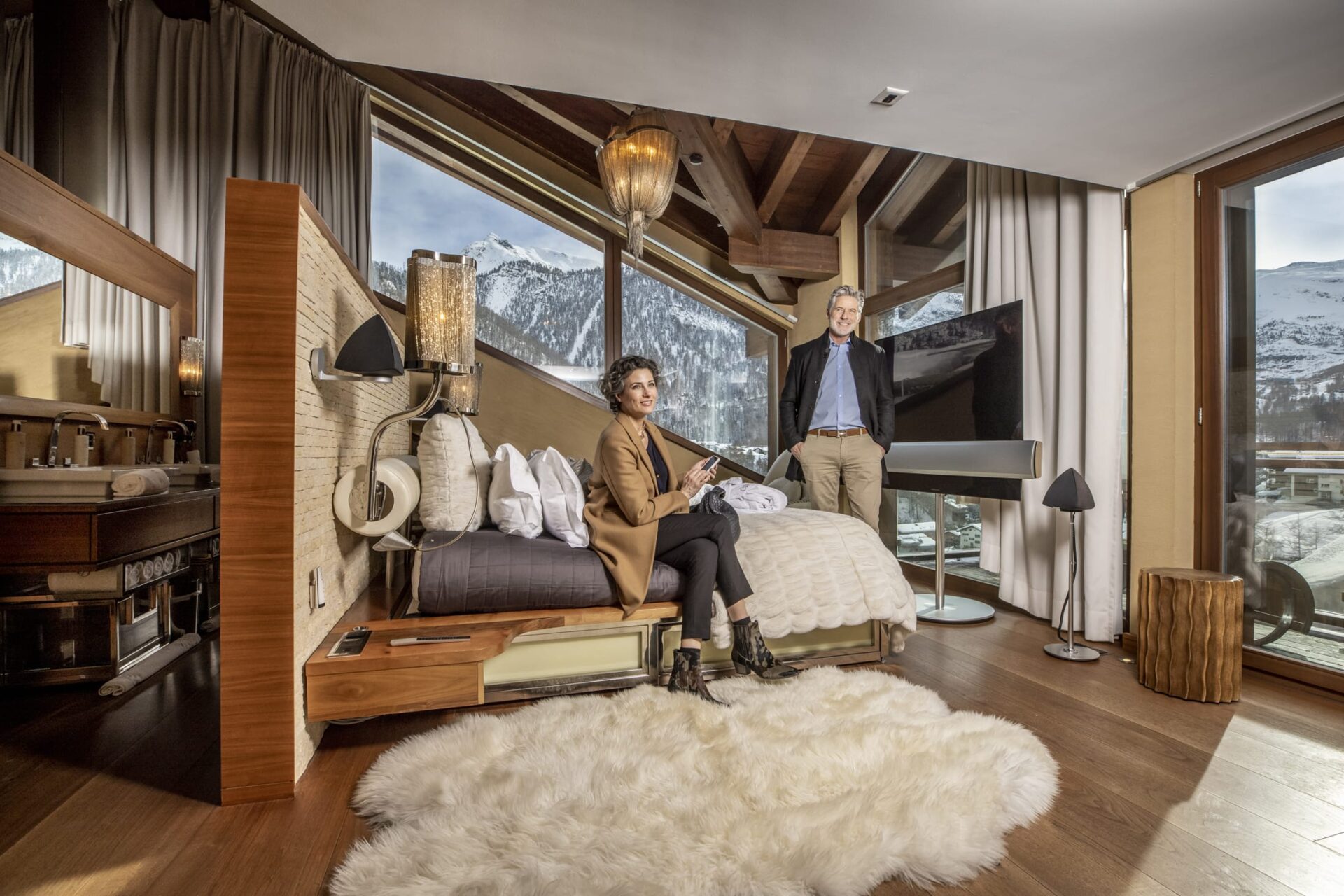 Models in master by bed