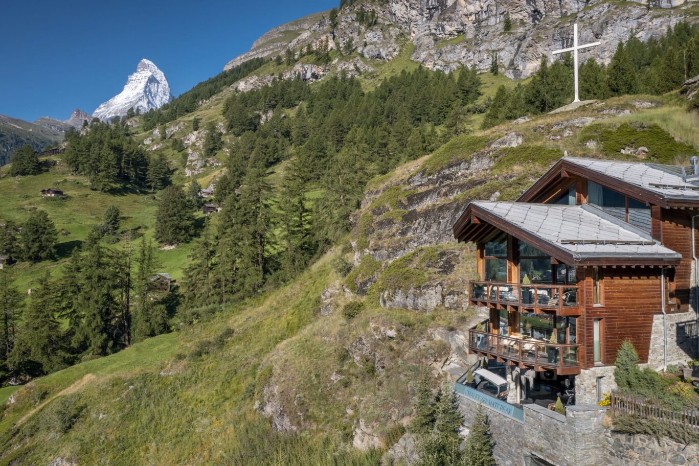 a. Chalet Drone shot in summer Cross and Horn angle 2